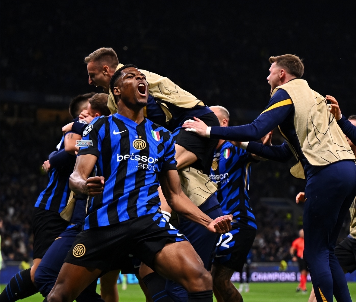 华体会hth-国米绝杀巴黎圣日耳曼,萨拉赫梅开二度英超 第2张 华体会hth-国米绝杀巴黎圣日耳曼,萨拉赫梅开二度英超 第2张